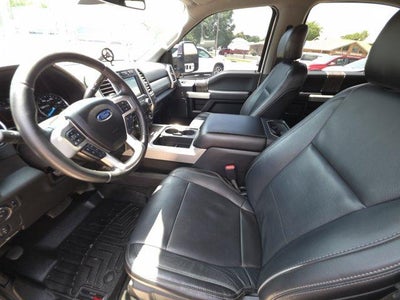 2017 Ford Super Duty F-250 SRW Lariat
