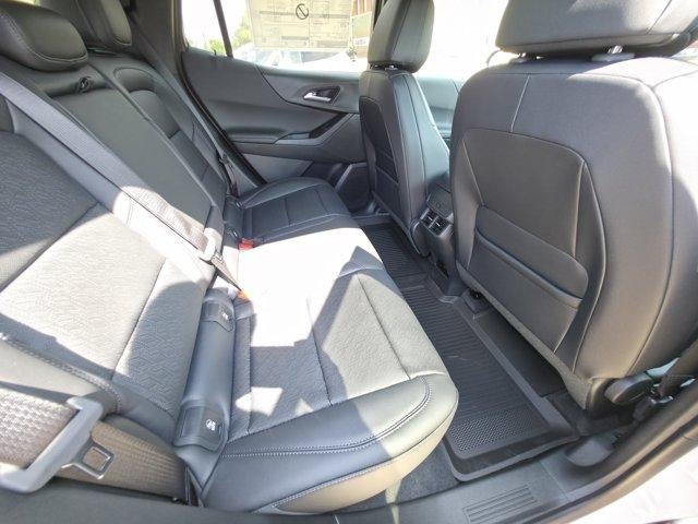 2027 Chevrolet Equinox LT - Photo 12