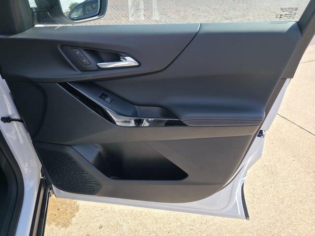 2027 Chevrolet Equinox LT - Photo 15