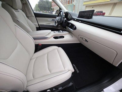 2024 Genesis GV70 2.5T