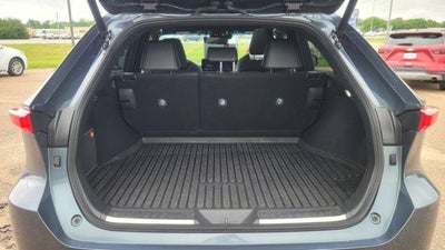 2023 Toyota Venza LE