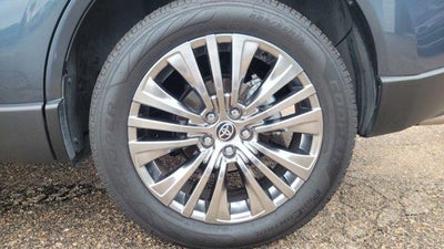 2023 Toyota Venza LE