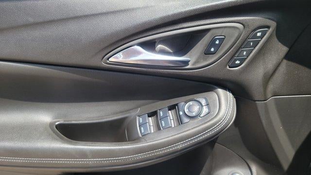 2025 Buick Encore GX Avenir